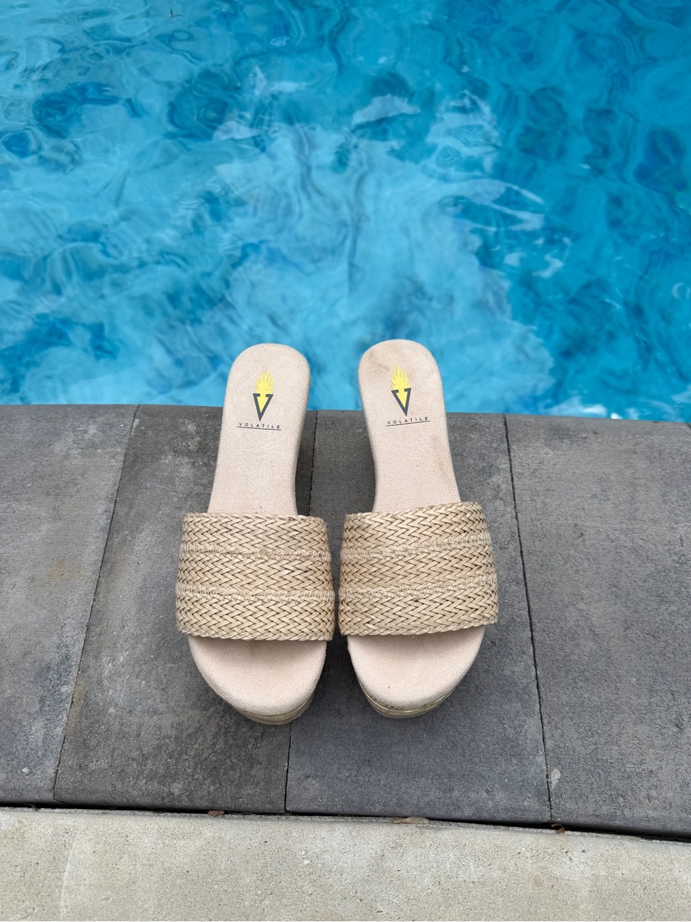 Volatile Natural Beige Woven Slide Mules NWOT